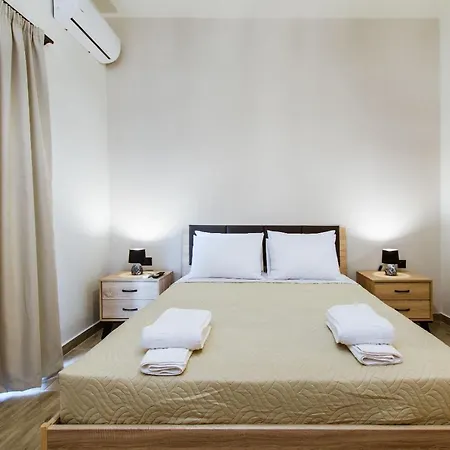 아파트 Krinis Next The Old Harbour 하니아