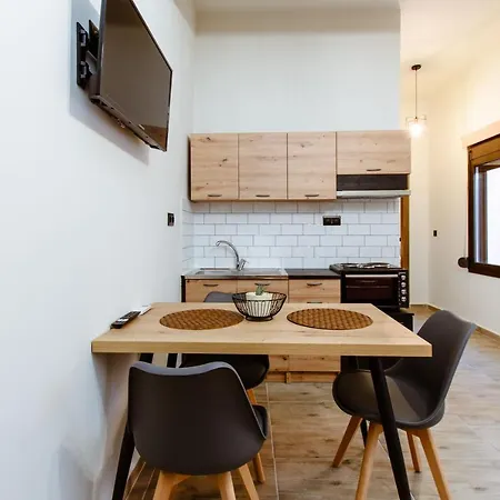 Apartment Krinis Next The Old Harbour Chania (Crete)
