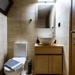Krinis Next The Old Harbour Apartamento