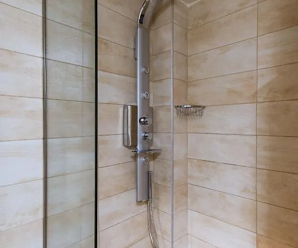 Krinis Next The Old Harbour Χανιά